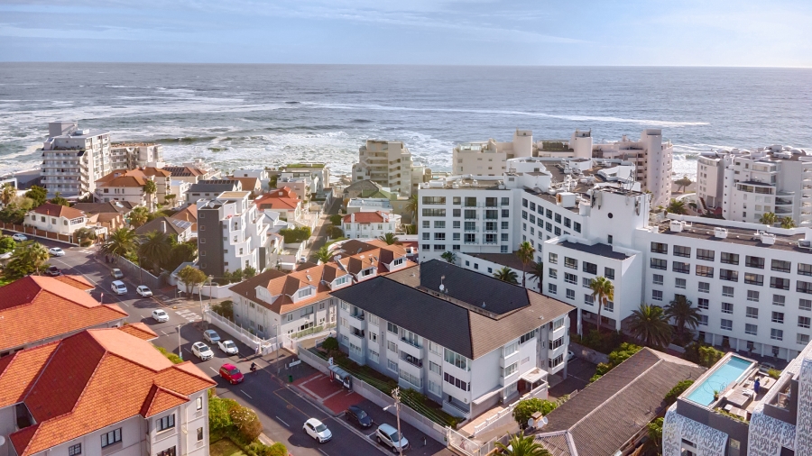 2 Bedroom Property for Sale in Bantry Bay Western Cape